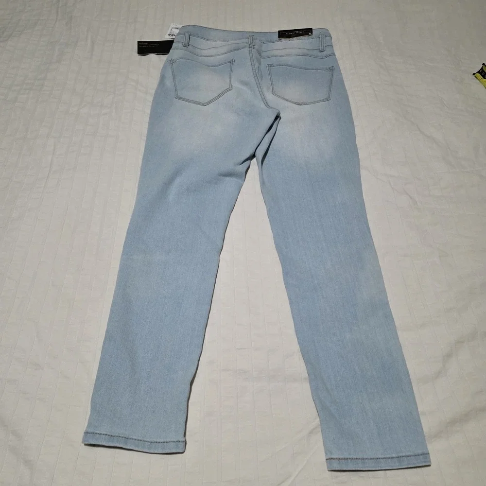 Refuge Skinny Jeans High Rise Women's Size 8 Stretch Light Wash‎ DENIM NWT